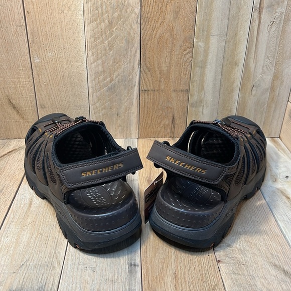 Skechers  MEN'S Relaxed Fit: Tresmen - Outseen Slip-On Sandals - Picture 5 of 10